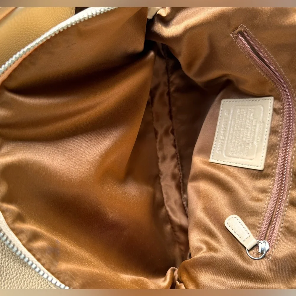 Coach Penelope Genuine Leather Purse - Picture 7 of 16